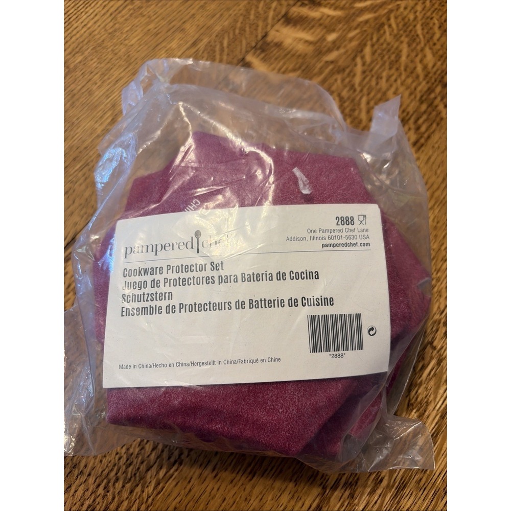 Pampered Chef Cookware Protector Set 3pc Red #2888 New Sealed
